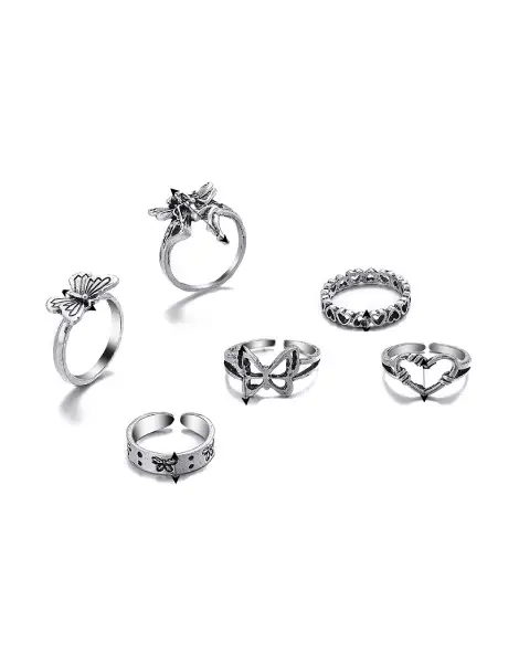 Silver Y2K Ring Silver Y2K Ring