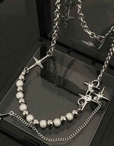 Y2K Cross Necklace Y2K Cross Necklace